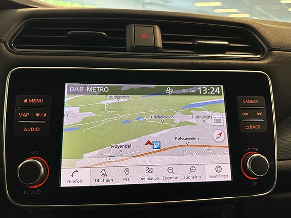 Nissan Leaf 24 of 30