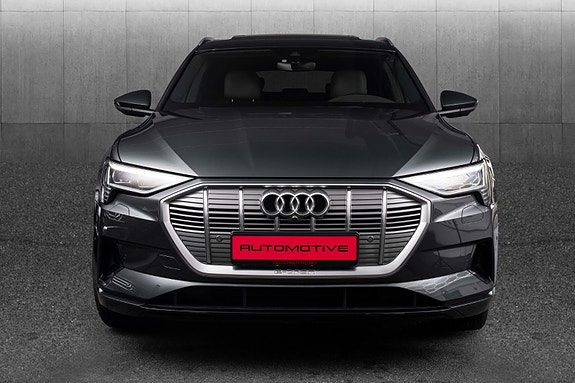 Audi e-tron Sportback 3 of 30