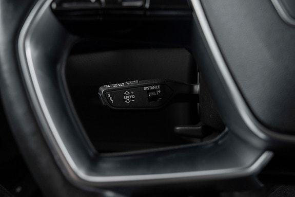 Audi e-tron Sportback 10 of 30