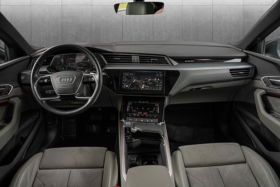 Audi e-tron Sportback 29 of 30