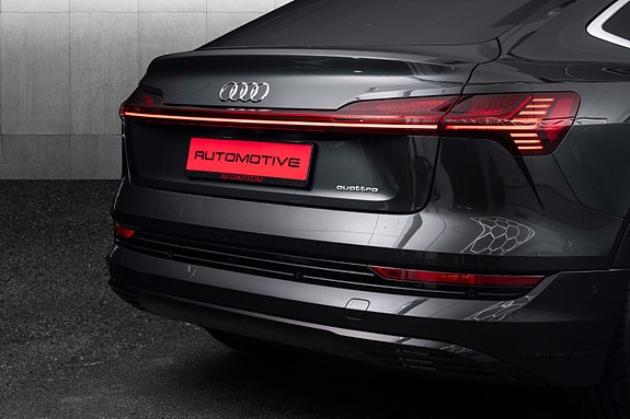 Audi e-tron Sportback 6 of 30