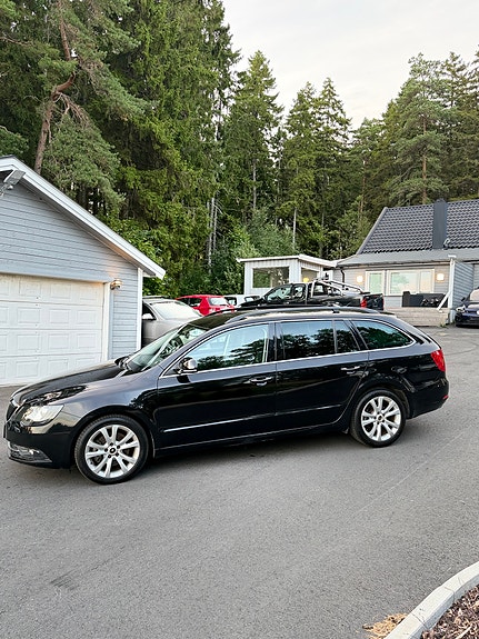 Skoda Superb 14 of 29