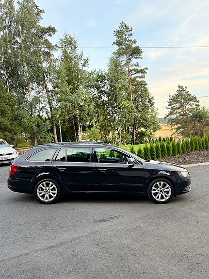 Skoda Superb 7 of 29