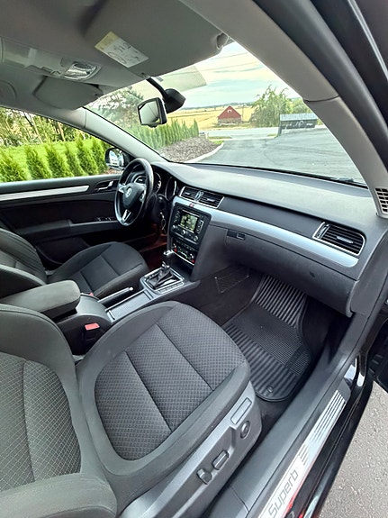 Skoda Superb 25 of 29