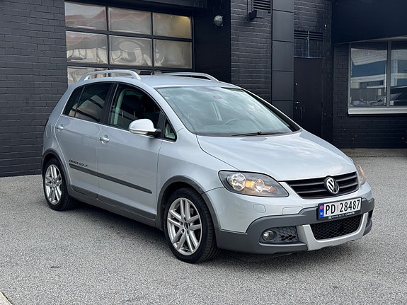 Volkswagen Golf Plus 3 of 12