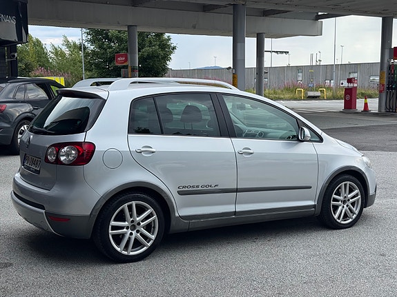 Volkswagen Golf Plus 4 of 12