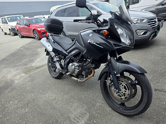 Suzuki DL 650 V-Strom 9 of 15
