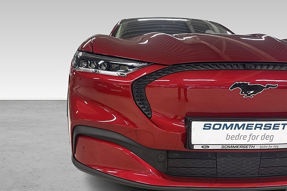 Ford Mustang Mach-E 3 hos Sommerseth
