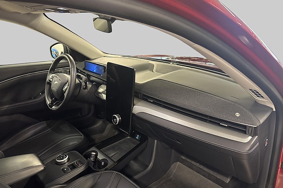Ford Mustang Mach-E 16 hos Sommerseth