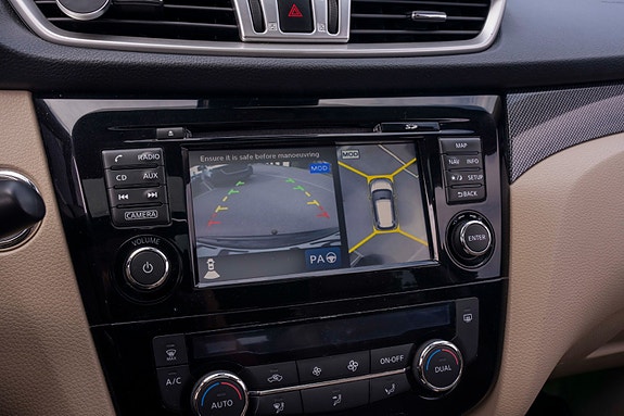 Nissan X-Trail 14 of 30
