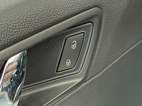 Skoda Superb 17 of 22