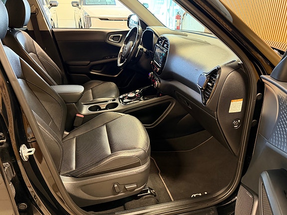 Kia e-Soul 19 of 21