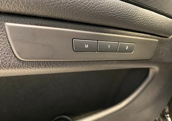 BMW 528i 22 of 24