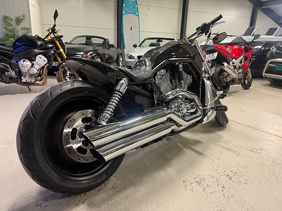 Harley-Davidson VRSCA V-ROD KARBON LOOK//NY SERVICE//NYE DEKK//LAV KM 2 of 12