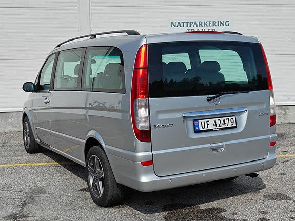 Mercedes-Benz Viano 6 of 30