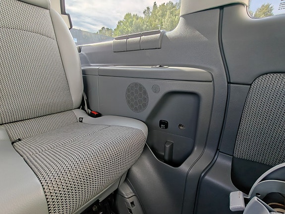 Mercedes-Benz Viano 14 of 30