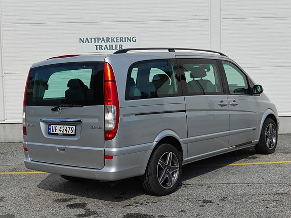 Mercedes-Benz Viano 5 of 30