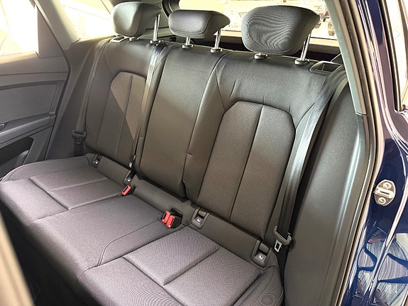 Audi Q4 e-tron 16 of 18