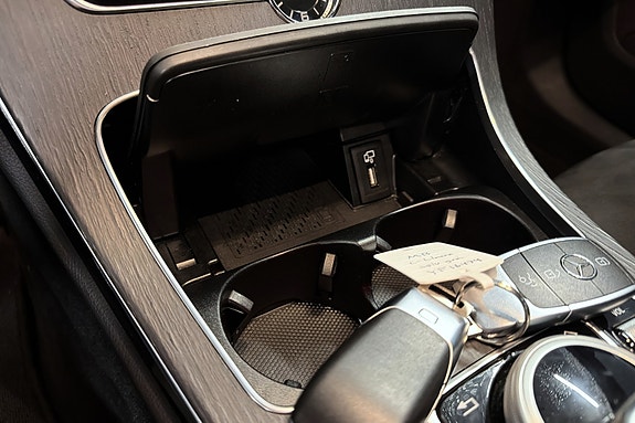 Mercedes-Benz C200 29 of 30