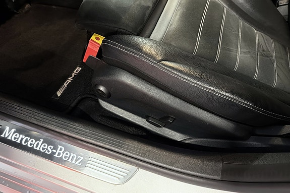 Mercedes-Benz C200 19 of 30