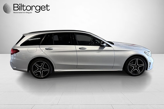 Mercedes-Benz C200 5 of 30