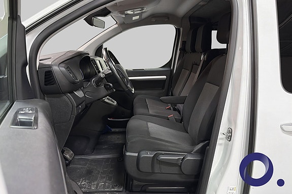 Peugeot e-Expert 10 of 24
