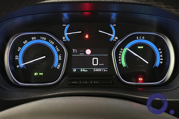 Peugeot e-Expert 17 of 24
