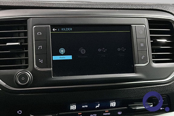 Peugeot e-Expert 20 of 24
