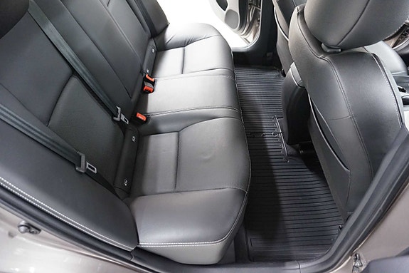 Toyota Avensis 19 of 30