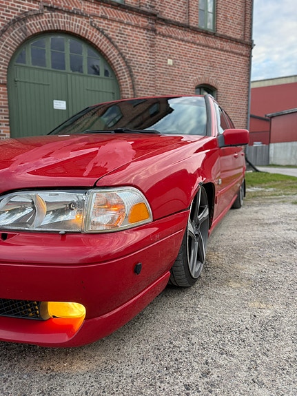 Volvo V70 4 of 30