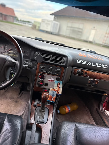 Volvo V70 24 of 30