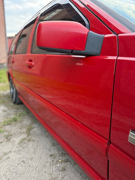Volvo V70 14 of 30