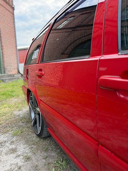 Volvo V70 15 of 30