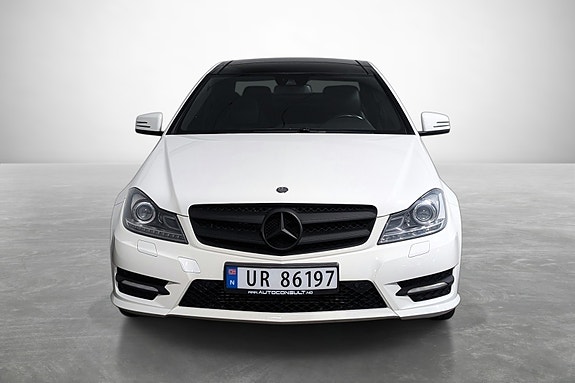 Mercedes-Benz C180 3 of 24
