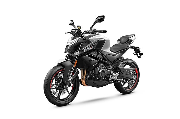 CFMOTO CFMOTO 450NK 2026 A2 - Få med varmeholker og tankveske for kun 2 000kr, kom og se den på AGM Oslo på Alna 6 of 17