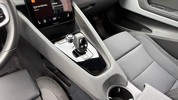 Polestar 2 24 of 30