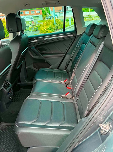 Volkswagen Tiguan 16 of 26