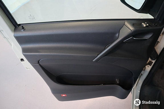 Mercedes-Benz Vito 113 10 of 10