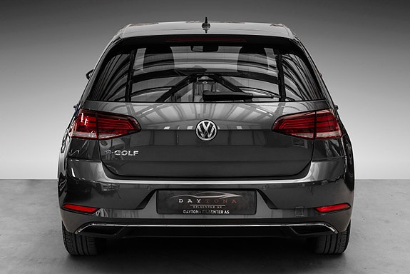 Volkswagen e-Golf VII 6 of 25