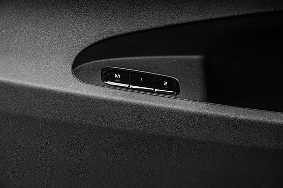 Polestar 2 12 of 30