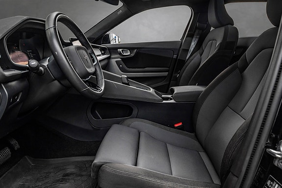 Polestar 2 10 of 30