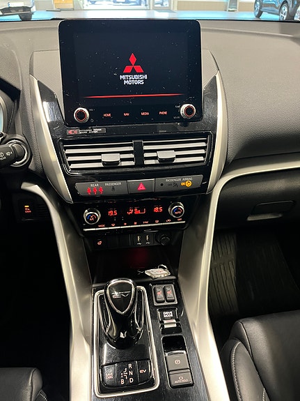 Mitsubishi Eclipse Cross 8 of 8