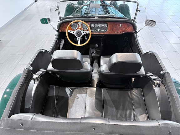 Morgan Plus 4 18 of 25