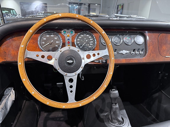 Morgan Plus 4 11 of 25