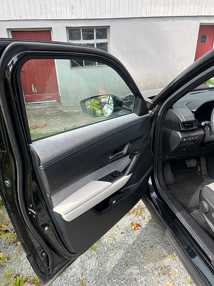 Mazda MX-30 8 of 16