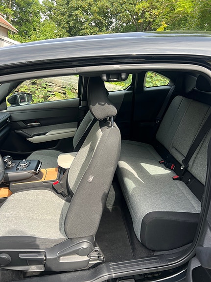 Mazda MX-30 7 of 16
