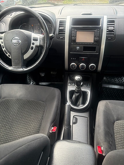 Nissan X-Trail 15 of 29