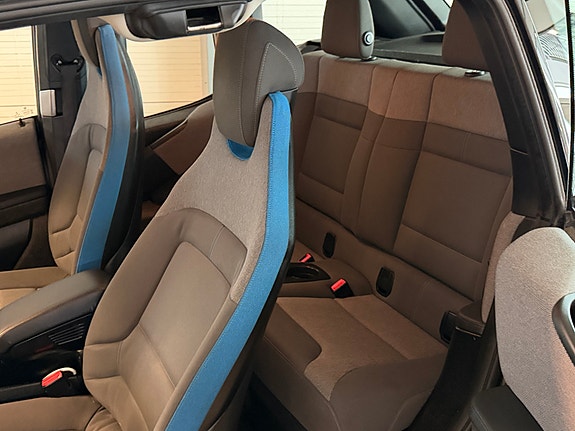 BMW i3 10 of 13