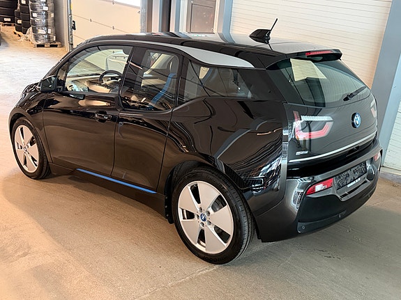 BMW i3 6 of 13