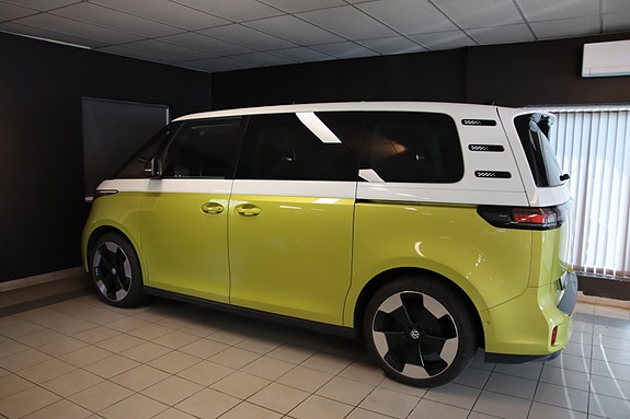 Volkswagen ID. Buzz 7 of 28